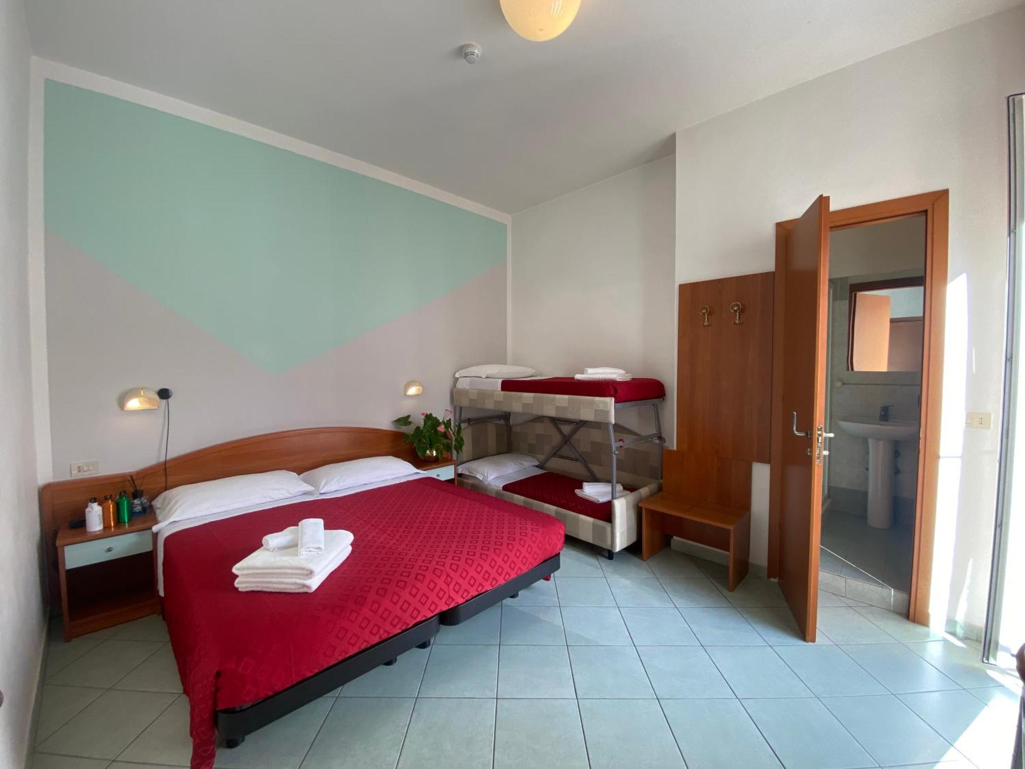 Hotel Villa Caterina Rimini Ngoại thất bức ảnh