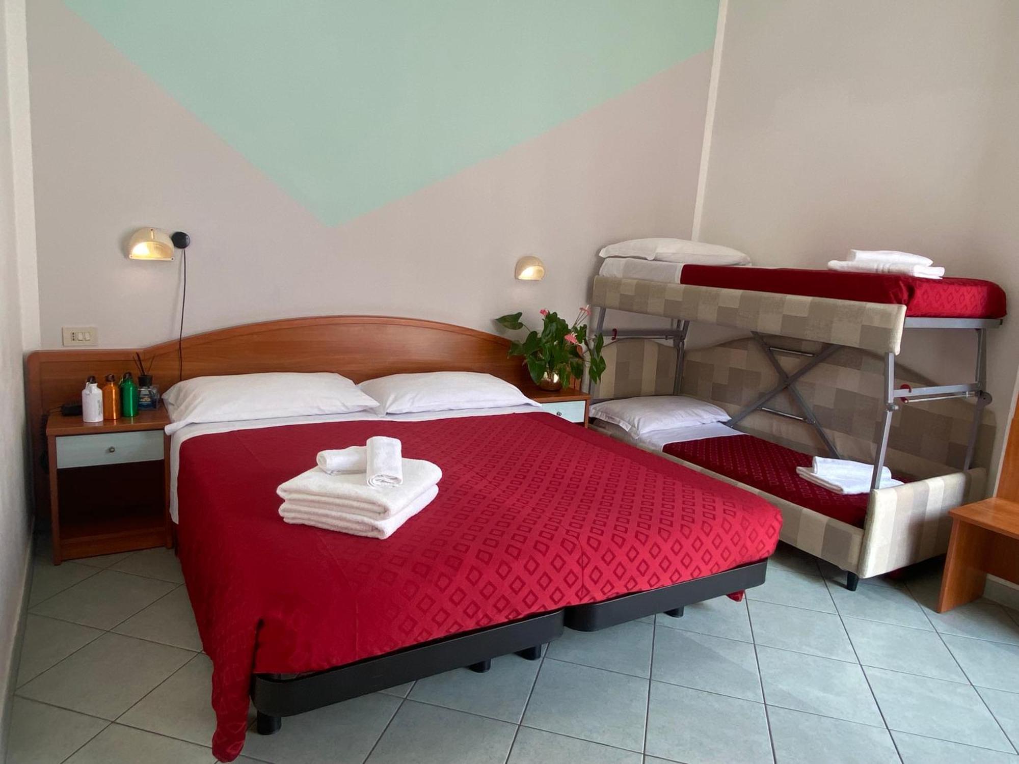 Hotel Villa Caterina Rimini Ngoại thất bức ảnh