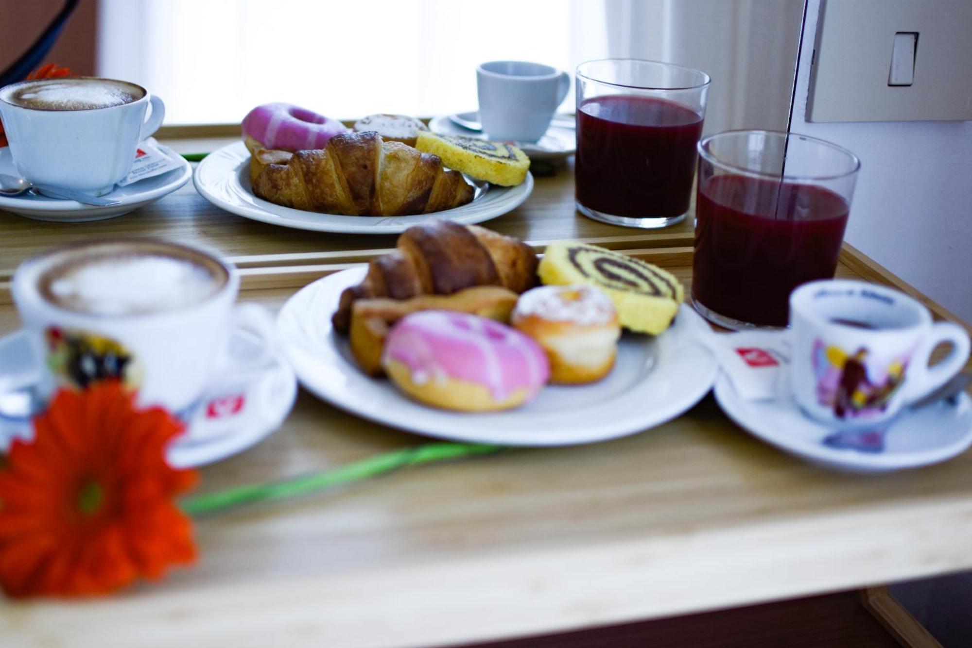 Hotel Villa Caterina Rimini Ngoại thất bức ảnh
